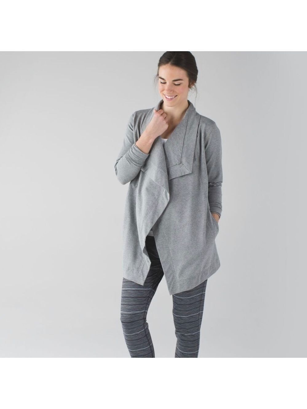 LULULEMON Restore Wrap Heathered Medium Grey